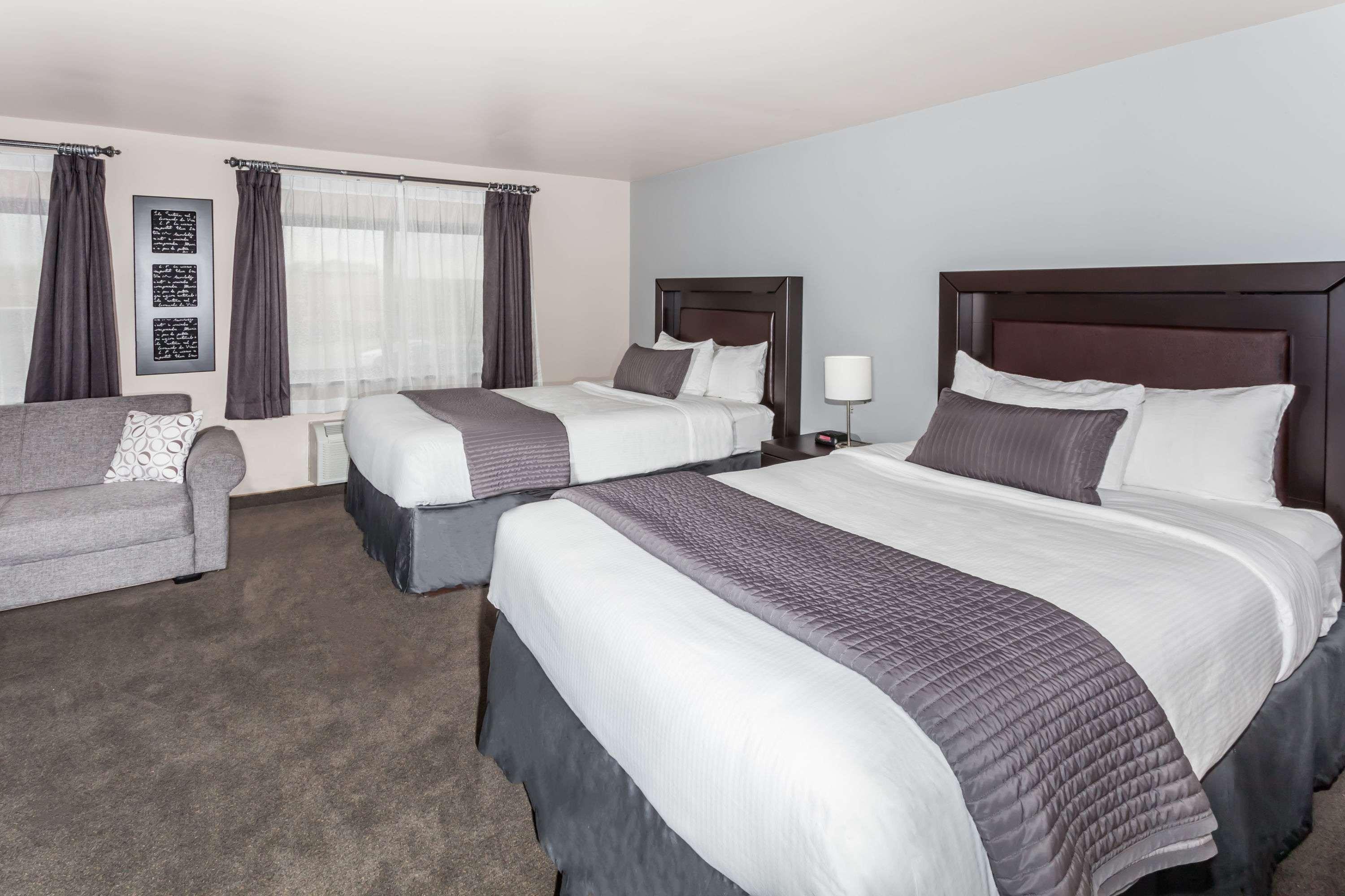 Hotel Baymont By Wyndham Glenview Esterno foto