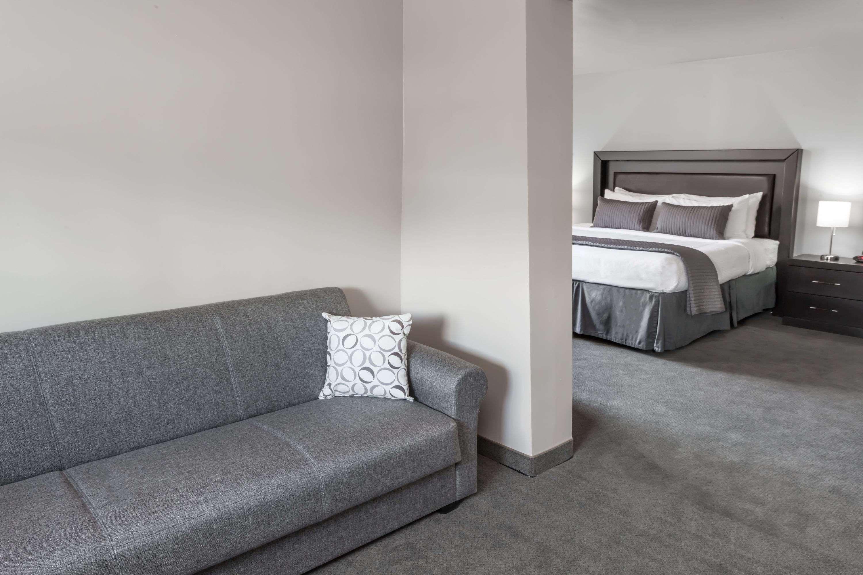 Hotel Baymont By Wyndham Glenview Esterno foto